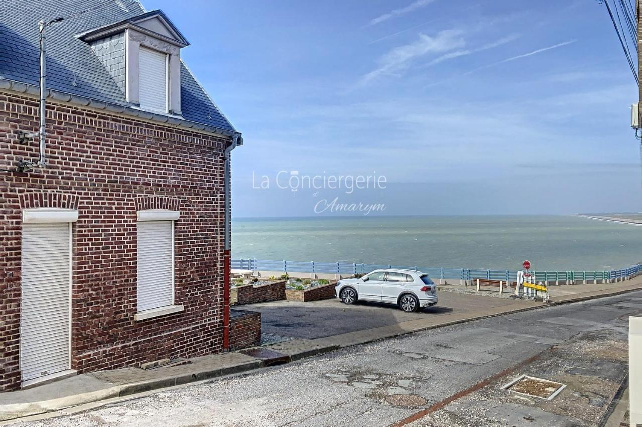 Am 57 - The Blue House Villa Ault Buitenkant foto