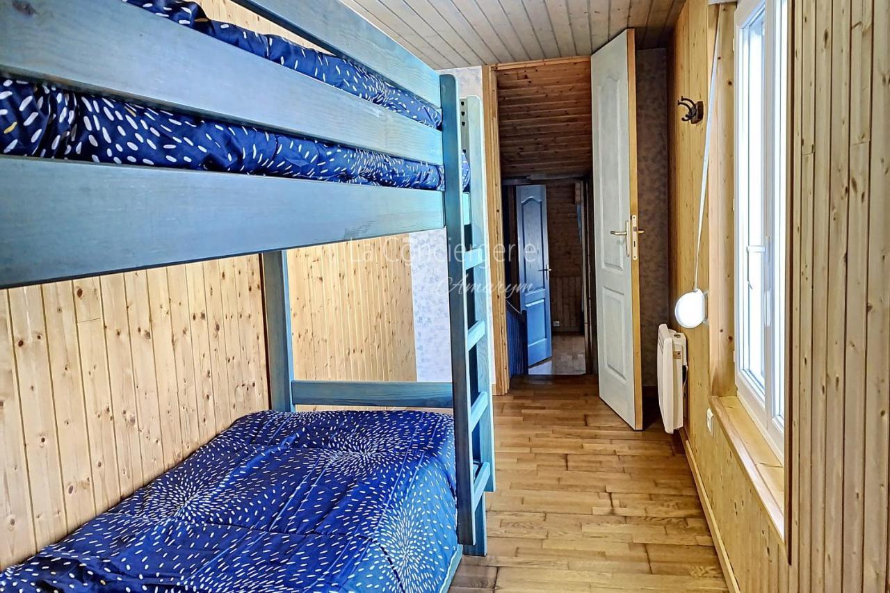 Am 57 - The Blue House Villa Ault Buitenkant foto